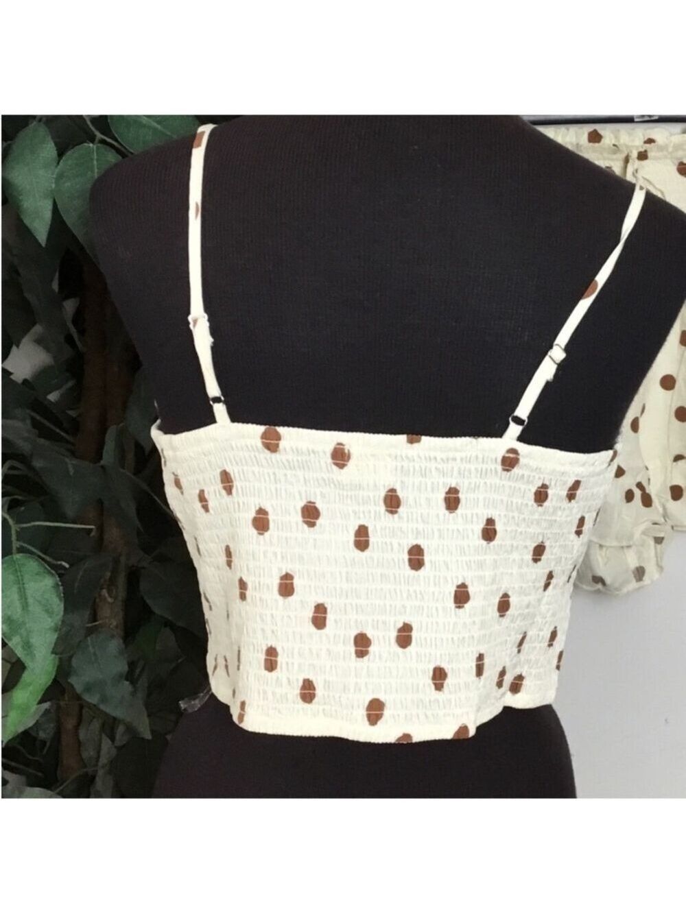 SO twisted front cropped top Woman’s Juniors size XXL ivory ginger - Picture 13 of 13